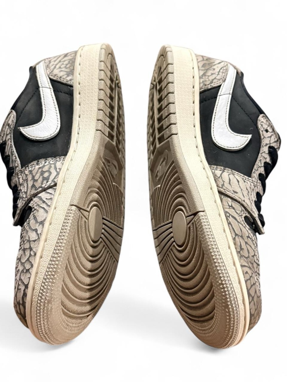 Nike Air Jordan 1 Low OG “Black Cement” Sneakers – Women’s Size 7.5 – OG Box - Picture 5 of 7